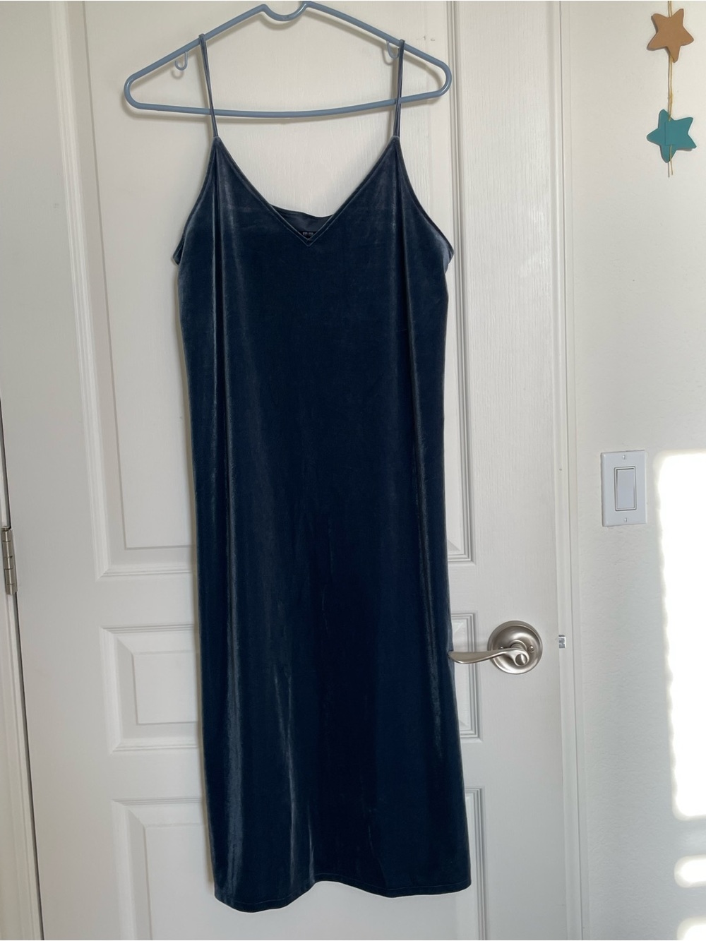 Uniqlo Velvet V-Neck Slip Dress in Navy